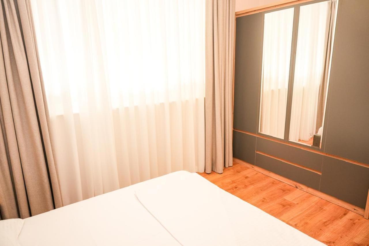 Bougainvilla Apartments Tirana Extérieur photo