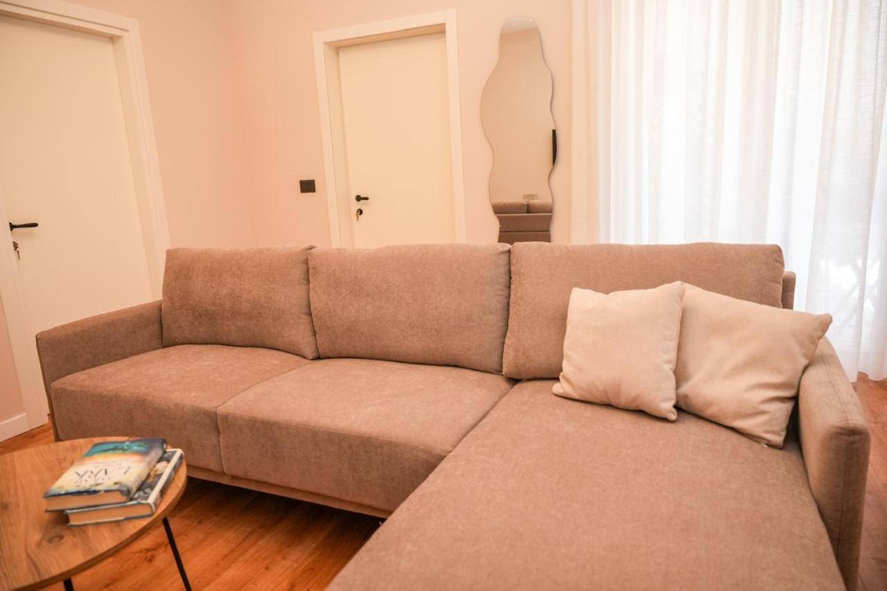 Bougainvilla Apartments Tirana Extérieur photo